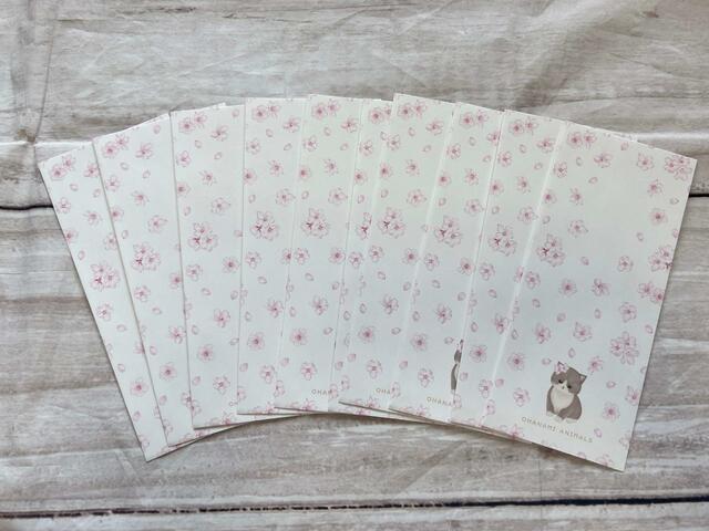 封筒は10枚入り！並べると圧巻の華やかさ♪