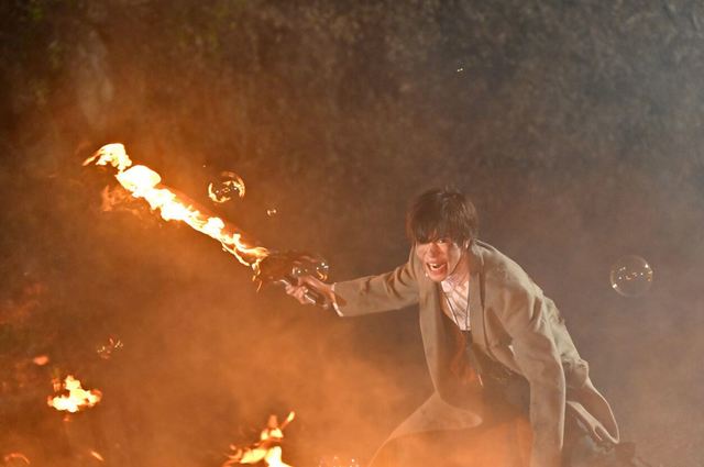 『劇場短編 仮面ライダーセイバー 不死鳥の剣士と破滅の本』