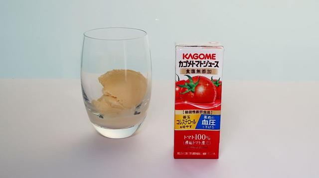 「まるで白桃風 魔法のシェイク」