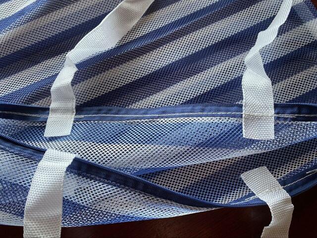 【ダイソー そのまま洗える!トラベル収納トートバッグ】持ち手は内側についている