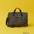 【ミッフィー×OPAQUE.CLIP】【miffy】総柄プリントキャリーオン 2WAYボストンバッグ ¥5,980／シーンに合わせて持ち方を変えられる2WAYデザイン