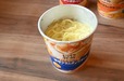 カップにラーメンを全量入れれば、手作りカップラーメンに！