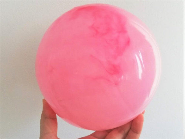 ミニバランスボールを着用したところ