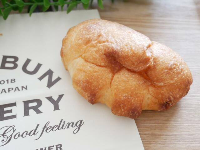 ジュウニブンクリームパン