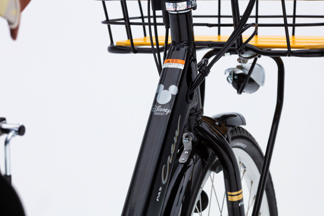 YAMAHA 電動アシスト自転車 『PAS Crew Disney edition』 ©Disney