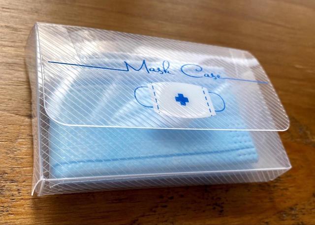 アンティ ポケッタブル マスクケース／ポケットにもすっぽり入るサイズ