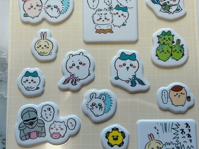 ハロウィンでゾンビになったちいかわたちも！