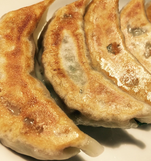 (7)ハラル餃子専門店 カタタタ 元麻布店　＜東京都港区＞