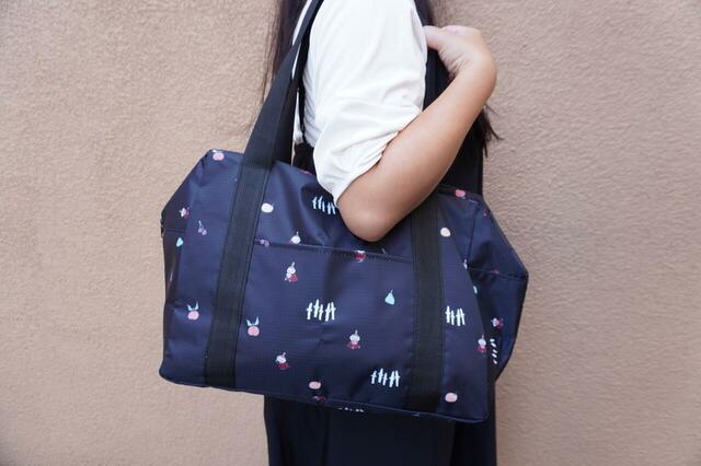 肩掛けしたところ