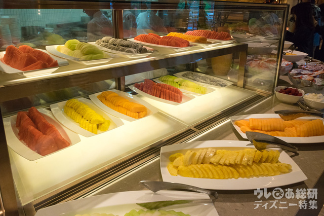 レストラン「ドラゴン・ウィンド」｜香港ディズニーランド・リゾート「ディズニー・エクスプローラーズ・ロッジ」