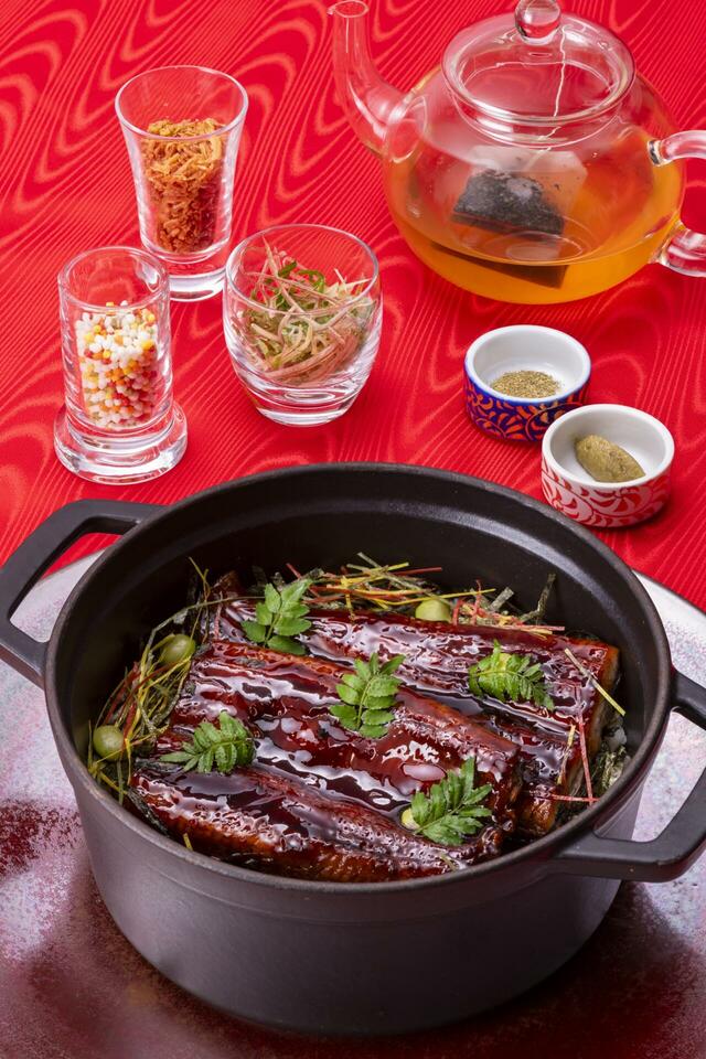 カンナ　鹿児島県産鰻の蒲焼とだだちゃ豆のココットご飯 アールグレイ香る鰹だしとともに(2024年6月1日～2024年8月5日)