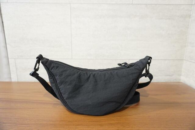 ユニクロ「ラウンドウルトラミニバッグ」1,290円（税込）