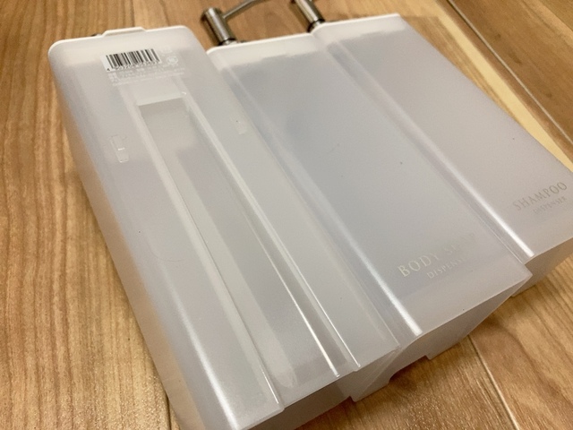 【ニトリ フィルムフックツーウェイディスペンサー】置き型でも使えちゃう