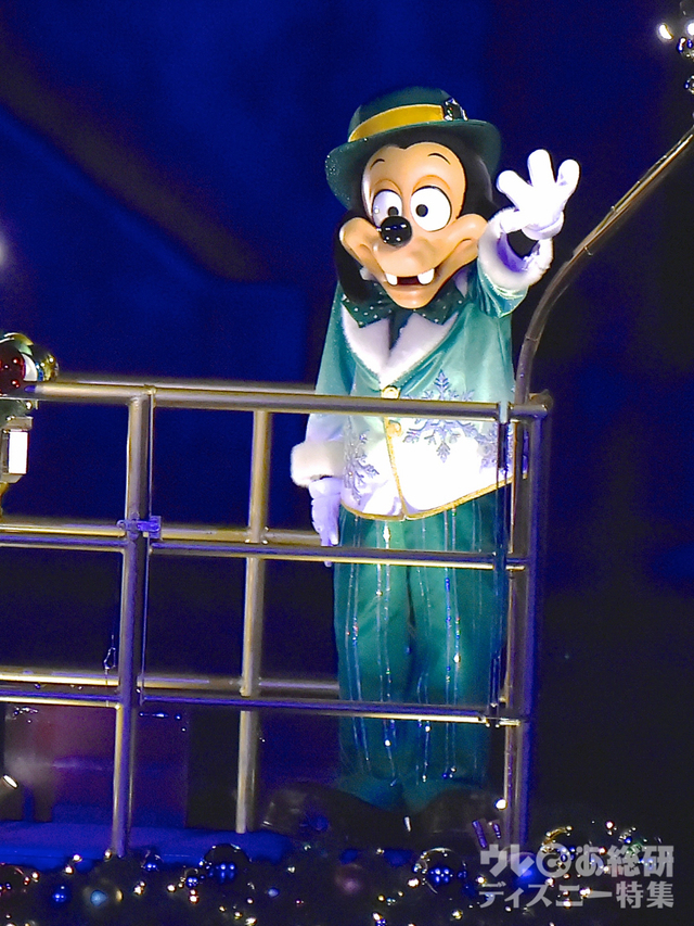 カラー・オブ・クリスマス（2016年）｜東京ディズニーシー「クリスマス・ウィッシュ」