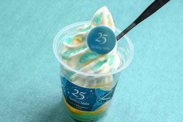 スペシャルサンデー（ライチーゼリー、わらび餅、みかん）