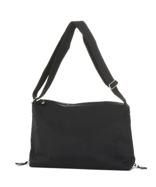 【グローバルワークの春バッグ売れ筋ランキング 7位】「撥水軽量ミニショルダー」3,520円（税込）