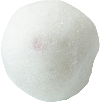 いちご大福 1個200円｜なめらかな白あんの甘さと、フレッシュなイチゴの酸味がクセになる。｜桃太郎