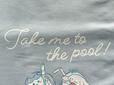 「Take me to the pool！」のロゴ入り