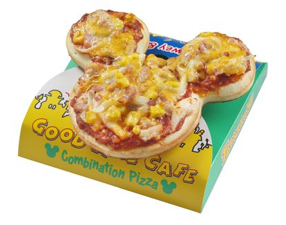 ミッキーピザトレーナーセット 東京ディズニーリゾートで販売している、ミッキーピザ、ベイマックス