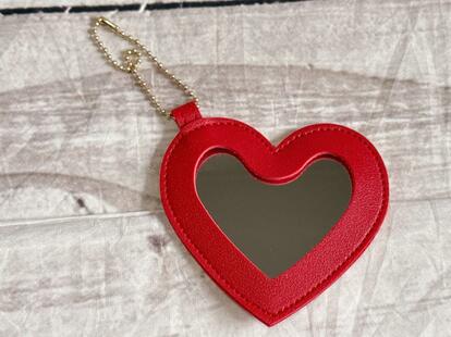 ALLISON BROWNの特別付録でたよ！便利サイズの「ミニトート＆ミラー