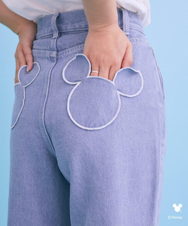 ストレートデニムパンツ ￥11,900｜Areeamディズニーコレクション「ミッキー＆ミニー」