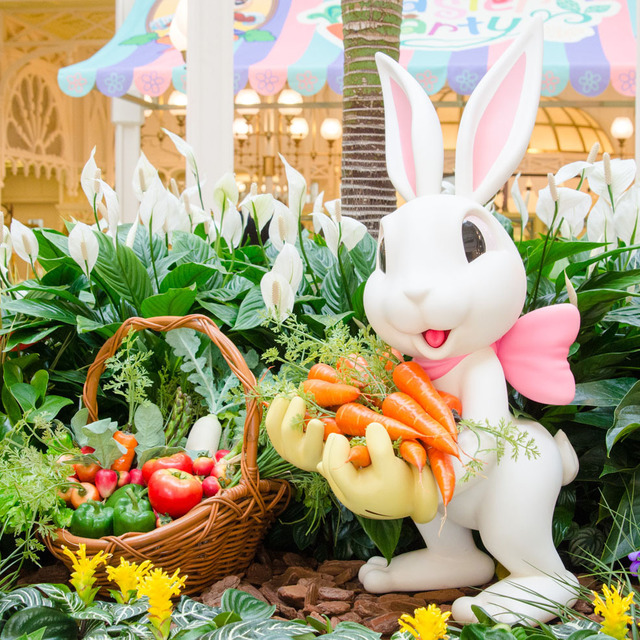 2016年「ディズニー・イースター」デコレーション｜東京ディズニーランド「クリスタルパレス・レストラン」