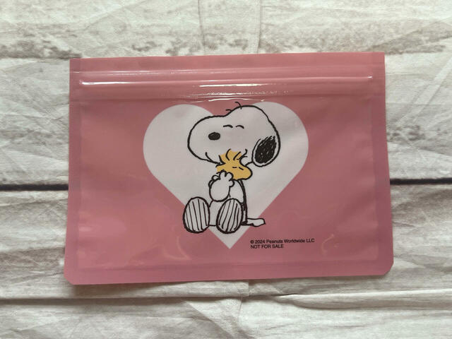 それぞれデザインとカラーが異なるのがうれしいポイント！