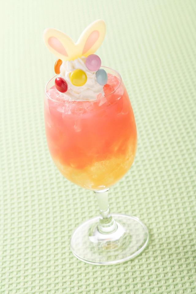 “ディズニー・イースター”スペシャルドリンク 1,400円｜ディズニーアンバサダーホテル「シェフ・ミッキー」