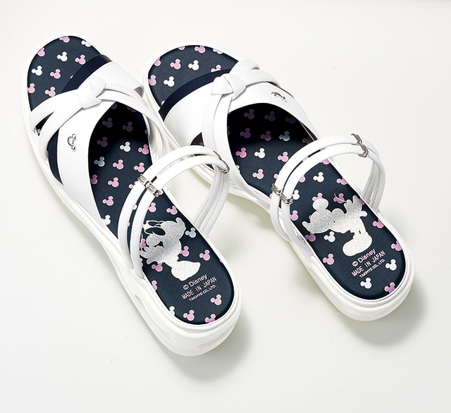 ＜ディズニー＞チャーム付き2WAYエアーサンダル3色