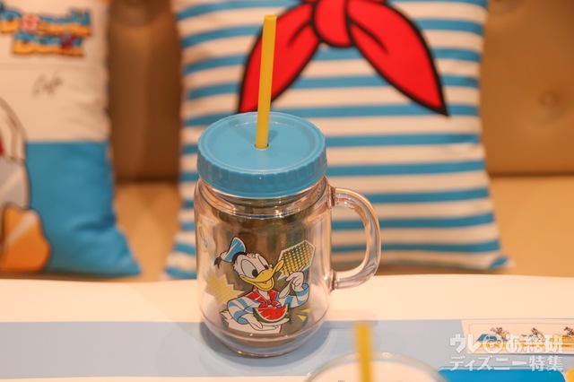 アイスティー ¥ 590（税込¥649）