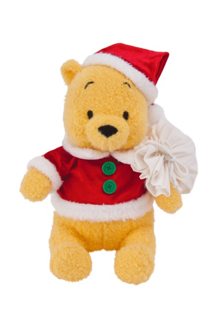 ぬいぐるみ 3,900円|高さ約33cm|東京ディズニーリゾート「ディズニー・クリスマス」2019|販売店舗:東京ディズニーランド「プーさんコーナー」