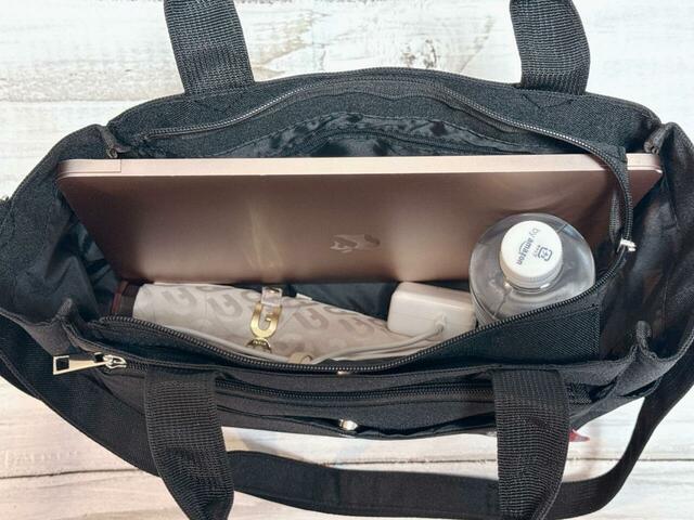 今回はペットボトルと折りたたみ傘はメイン収納に入れて使用