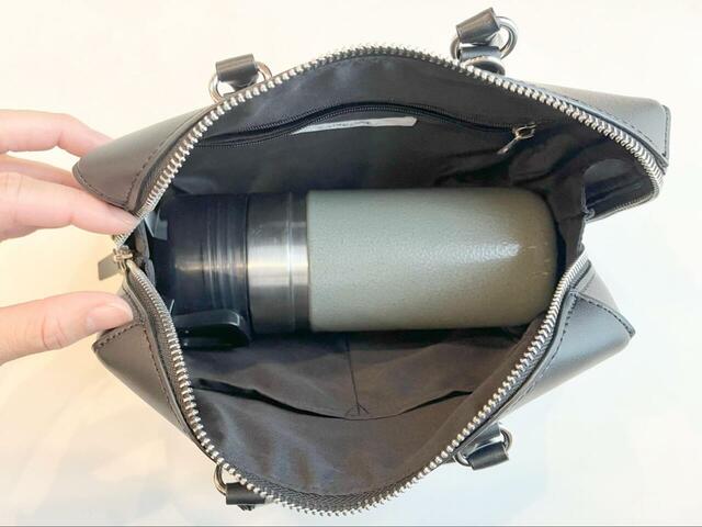 【DISCOAT ライトゲージミニボストンバッグ】500mlの水筒も余裕で入って驚き…!