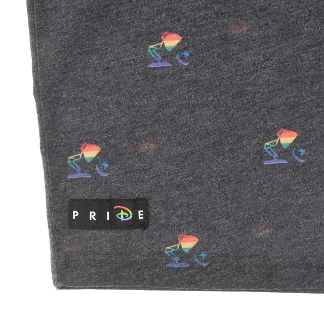 ルクソーJr. 半袖Tシャツ 総柄 THE WALT DISNEY COMPANY PRIDE COLLECTION2,970円