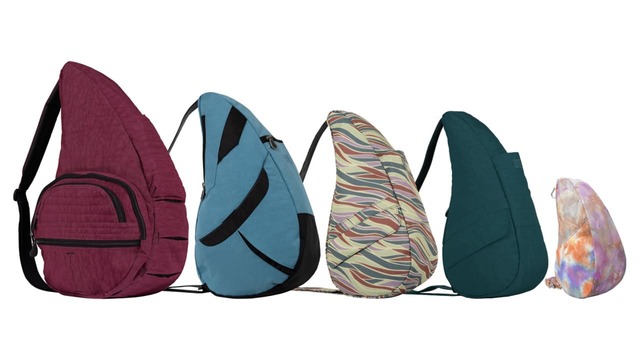 独自の「しずく型」が特徴のショルダーバッグを豊富なカラーとサイズで展開