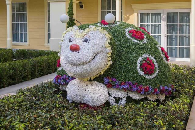 東京ディズニーセレブレーションホテル ウィッシュ(中庭昼景)