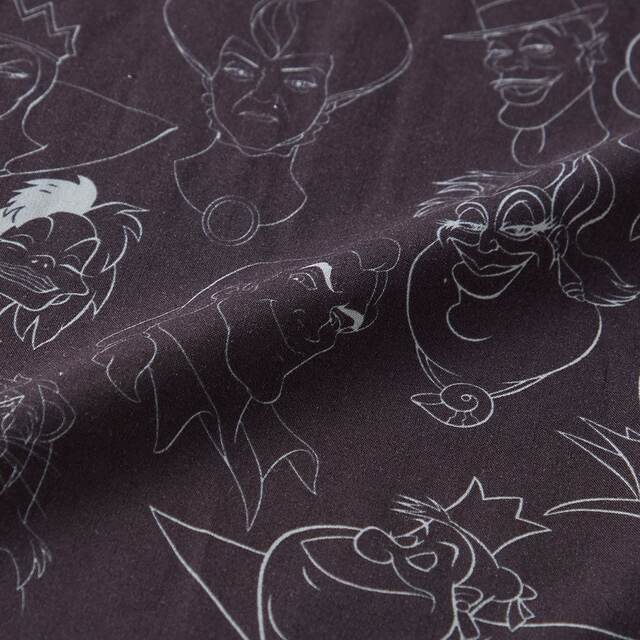 ユニセックスフェイスプリントシャツ「ヴィランズ」｜￥ 6,990 （税込）