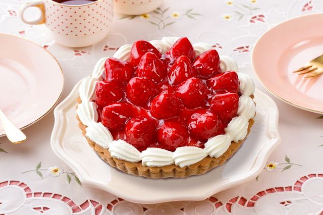 たっぷり紅ほっぺのタルト（5号）