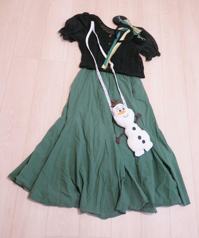 アナ風バウンドコーデ｜ショルダーバッグ 3,200円｜「アナとエルサのフローズンジャーニー」をテーマにしたグッズ｜東京ディズニーシー新テーマポート「ファンタジースプリングス」