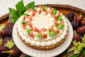 キル フェ ボン京都限定「イチジクのショートケーキタルト～アールグレイ風味～」piece ￥972、whole（25cm）￥9,720