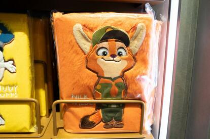 【新品未使用】めじるしアクセサリー　上海限定　ディズニー　ズートピア BANDAI（バンダイ） ズートピア めじるしアクセサリー 全6種セット