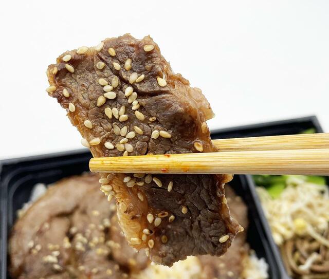 約２倍の価格の違いにも十分納得の黒毛和牛の味。頬が落ちます