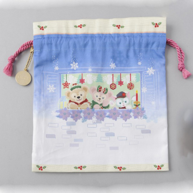 2015ダッフィーのクリスマス「Very Merry Snowtime」巾着　バックスタイル　1100円