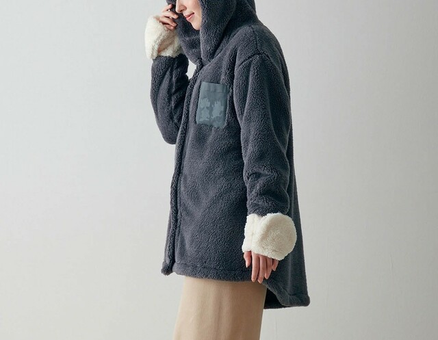 耳付きガウン（選べるキャラクター）｜ ￥5,990 （税込）