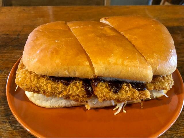 【コメダ珈琲 みそカツパン】コメダ珈琲グルメといえばコレ!なみそカツパン