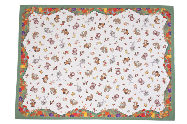 「ダッフィーたちの秋のぼうけん」マルチクロス