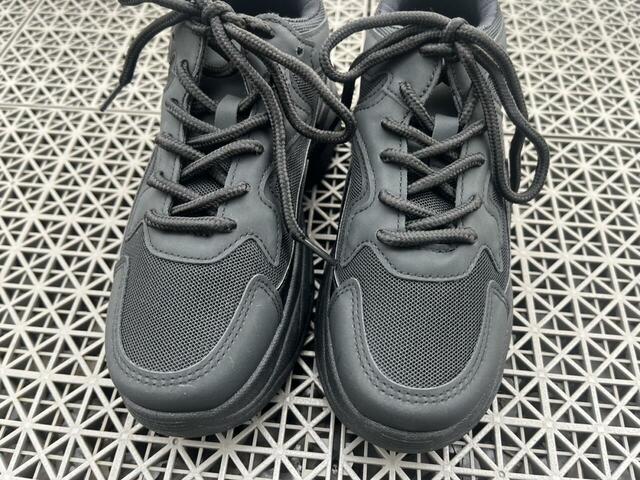 【ハニーズ ダッドスニーカー】サイズはS～LLまで揃っています。3000円以下というコスパの良さも◎！