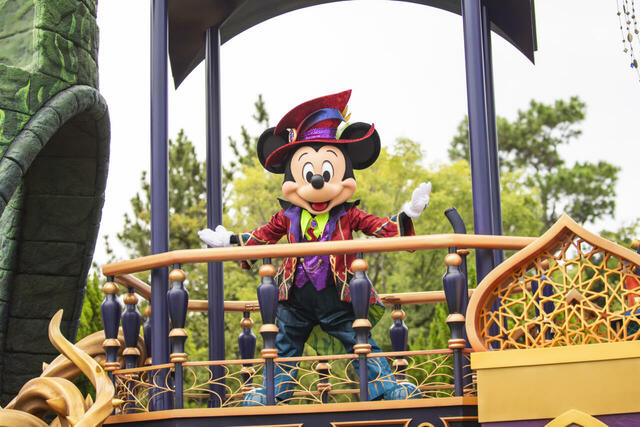 東京ディズニーランド「ザ・ヴィランズ・ハロウィーンInto the Frenzy”」プレスプレビューの様子