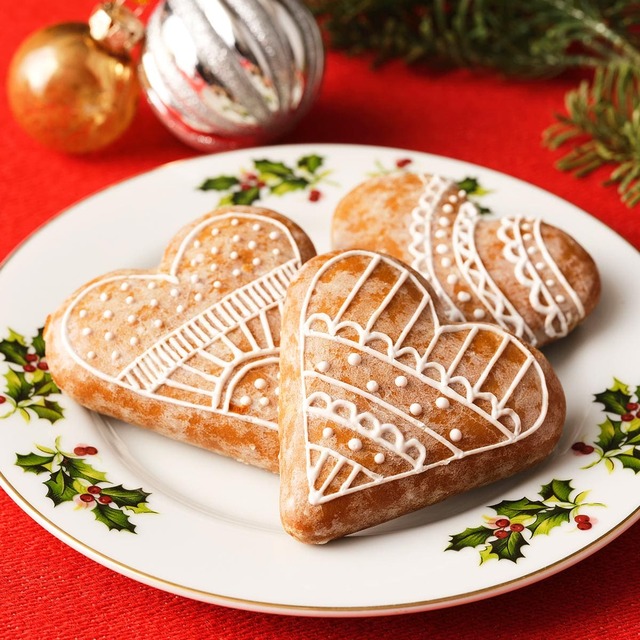 【カルディ「コペルニク トルンスキー ピエルニキ」￥321】アイシングで華やかにデコレーションするのもおすすめ