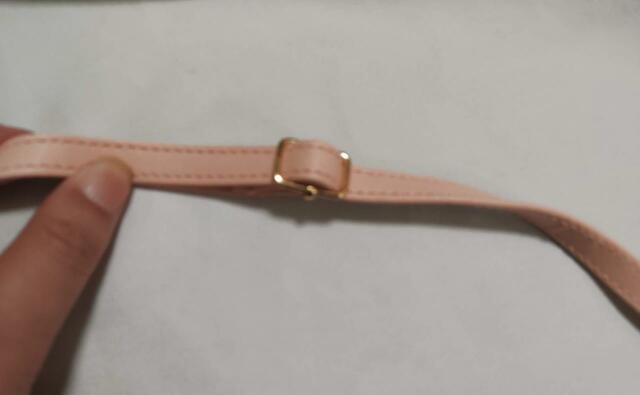 アジャスターで長さを調節できる【FURFUR（ファーファー）3wayショルダーバッグ】